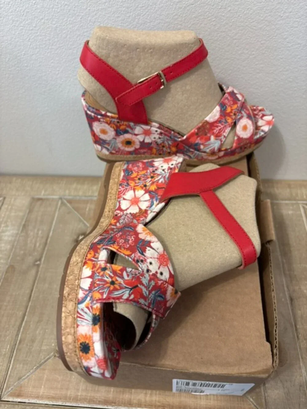 Clarks Artisan x Jane Floral Wedges -Chicly Floral - Picture 4 of 4